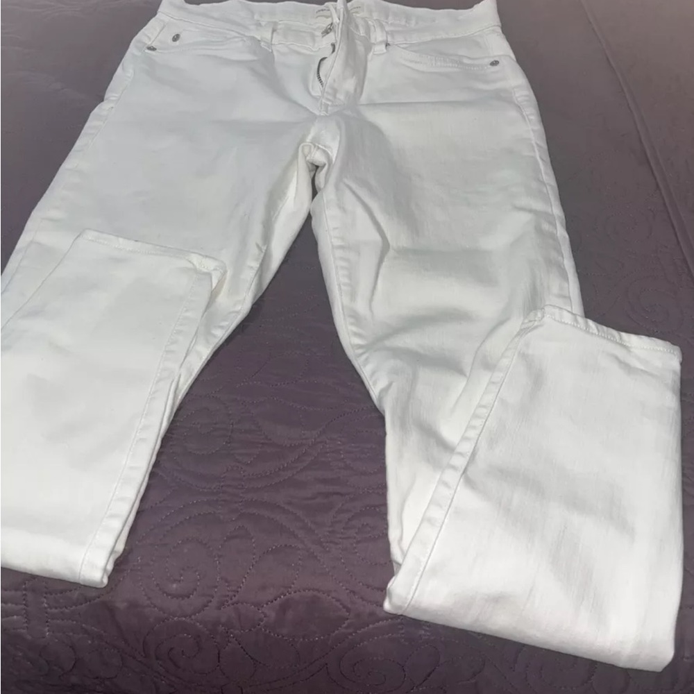 GAP 1969 Women's Size 28 / 27 White Denim True Skinny Leg Jeans